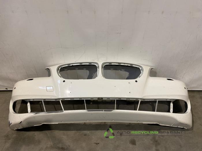 Voorbumper van een BMW 5-Serie (300), Gebruikt, -, -, Ophalen of Verzenden