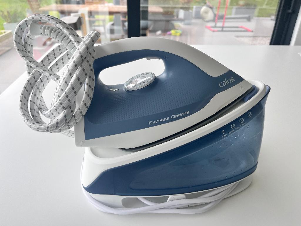 Centrale vapeur Calor Express Optimal – très bon état, Electroménager, Enlèvement ou Envoi, Utilisé, Fer à repasser avec cordon