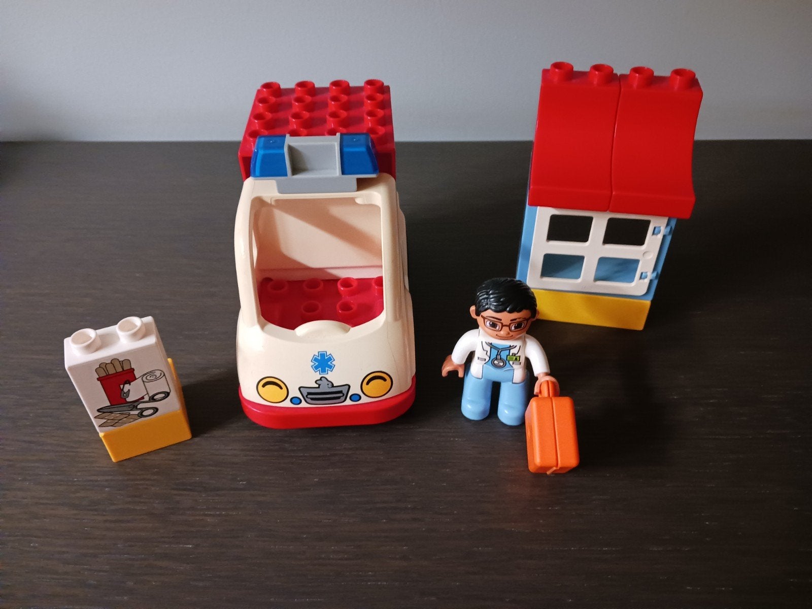 Duplo set 10527 'ambulance'., Enlèvement ou Envoi, Duplo