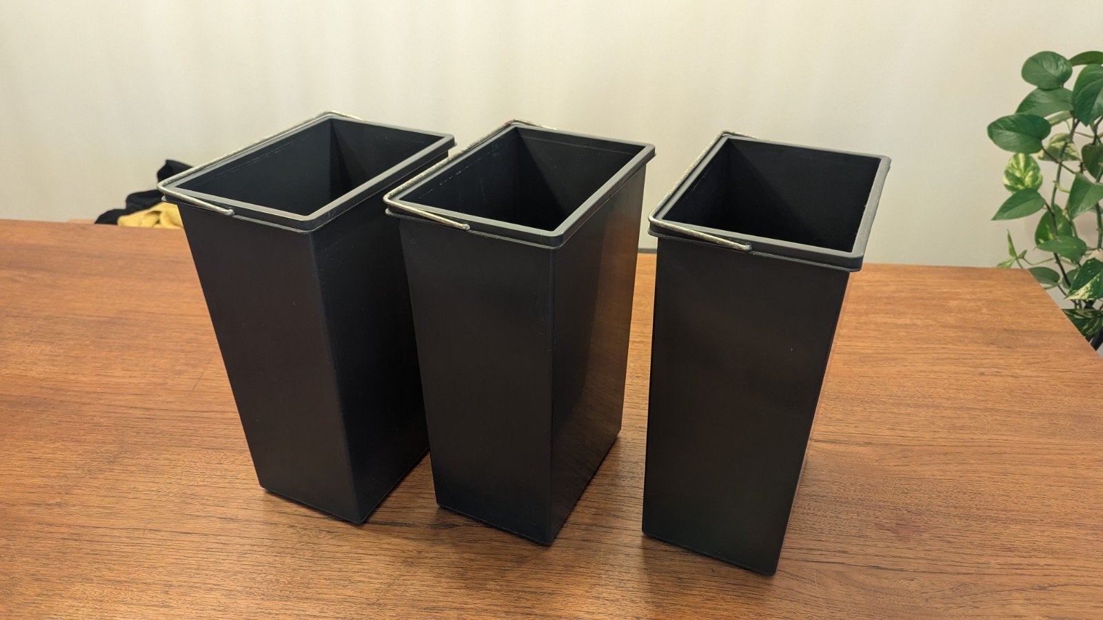 Three Hailo garbage bins 10 litres, Huis en Inrichting, Woonaccessoires | Prullenbakken, Ophalen
