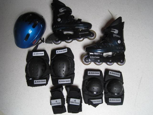 Inlineskates Rollerderby BX4000, maat 41 + beschermers, helm, Sport en Fitness, Skeelers, Ophalen