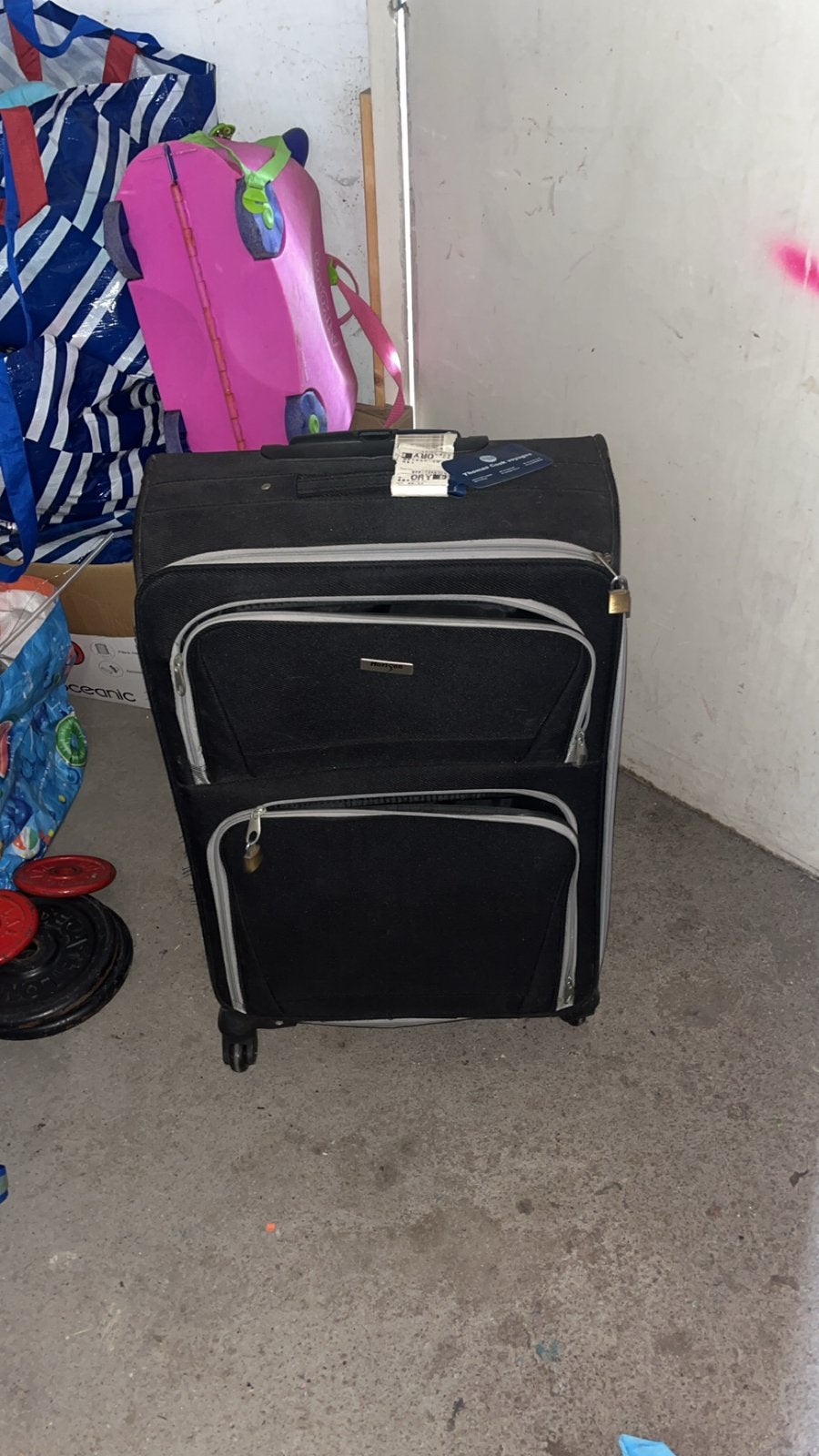 Valise, Enlèvement ou Envoi, Comme neuf