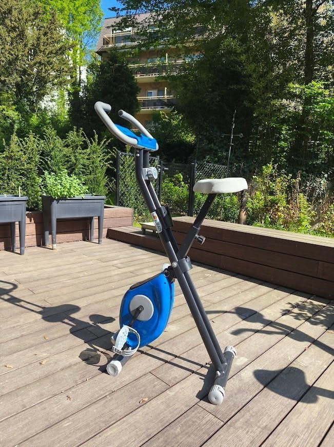 Vélo d'appartement, Jardin & Terrasse, Enlèvement, Comme neuf