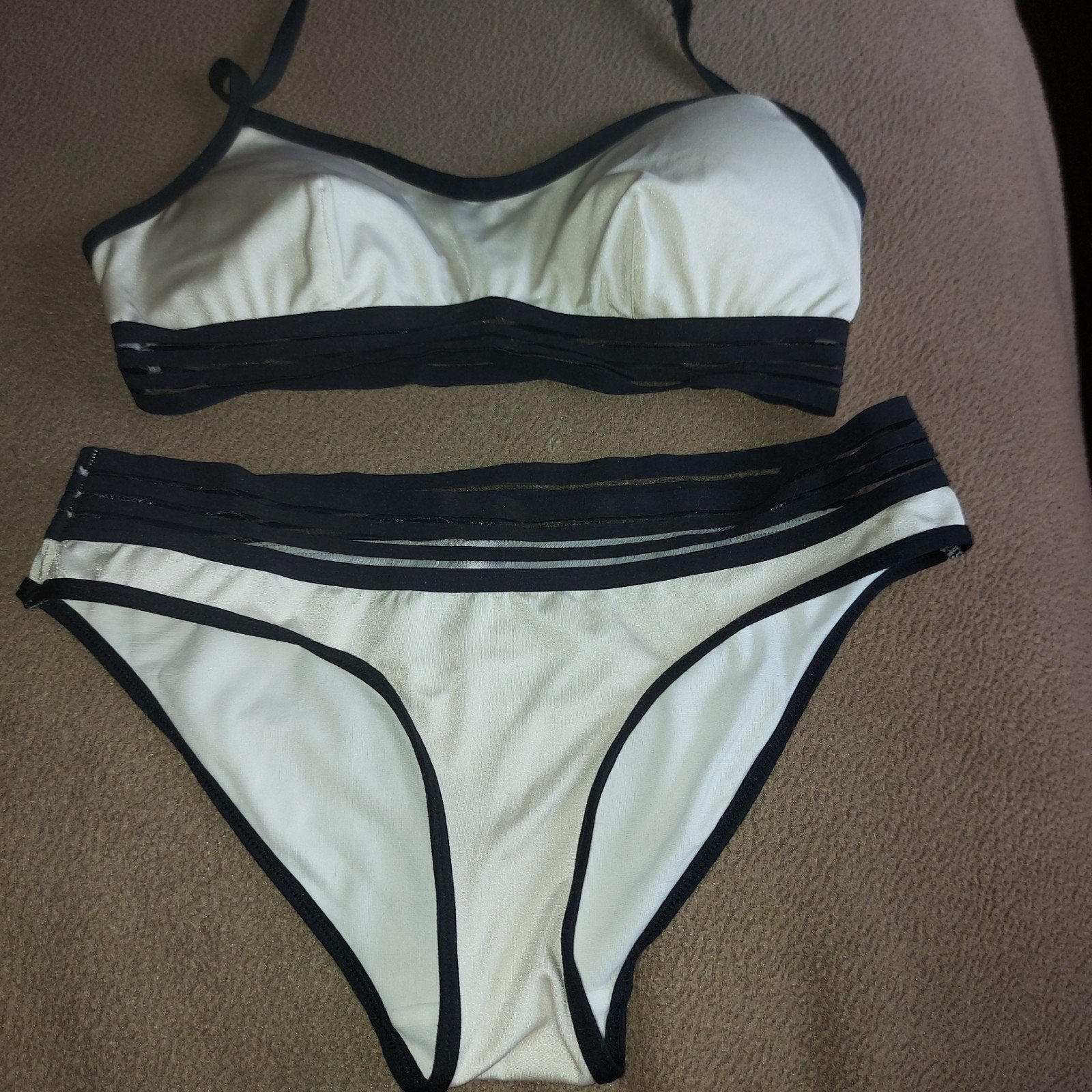 bikini atmosphere  maat 36, Vêtements | Femmes, Vêtements de Bain & Maillots de Bain, Enlèvement, Bikini