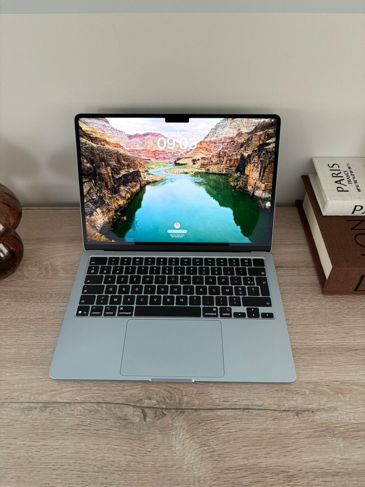 13‑inch MacBook Air - Hemelsblauw 2025, Computers en Software, Ophalen, 512 GB, Zo goed als nieuw, MacBook