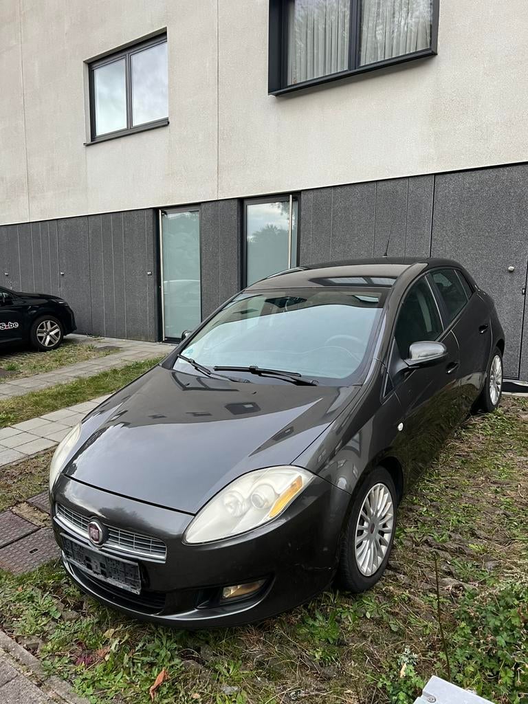 Fiat bravo Benzine 1.4 bouwjaar 2007, Auto's, Fiat, Elektrische ramen, Stof, Bruin, Particulier