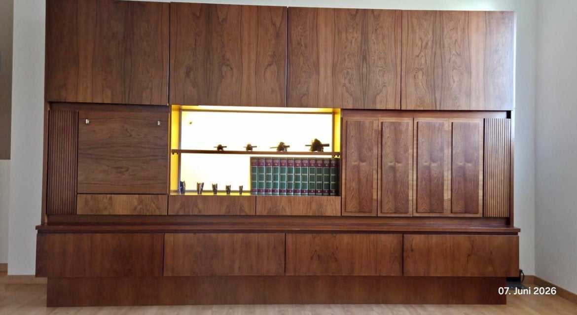 Grande unité murale / Meuble de salon en bois, Ophalen of Verzenden, Zo goed als nieuw