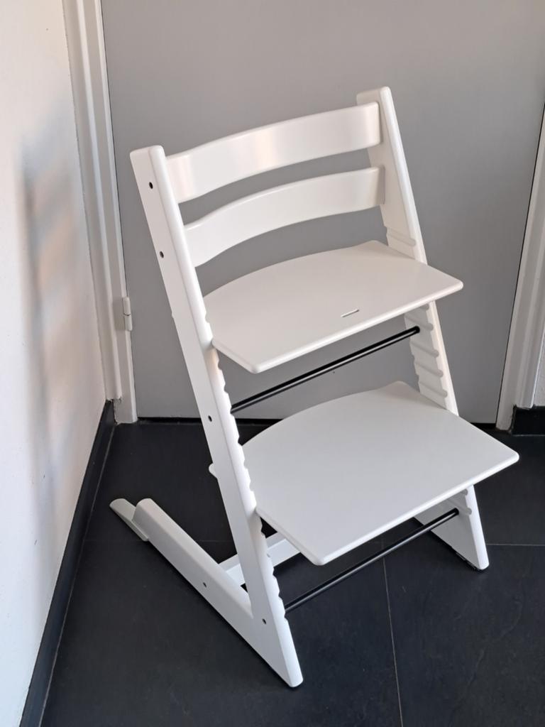 Stokke Tripp Trapp NIEUW MODEL in satin wit, Ophalen, Zo goed als nieuw, Meegroeistoel, Aanschuifbaar