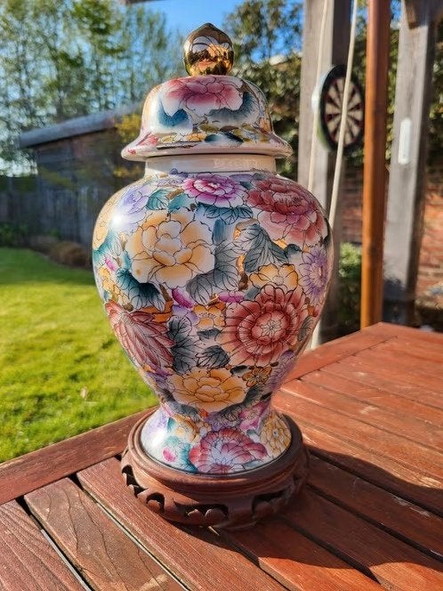 Chinese gemberpot met bloemen, Ophalen