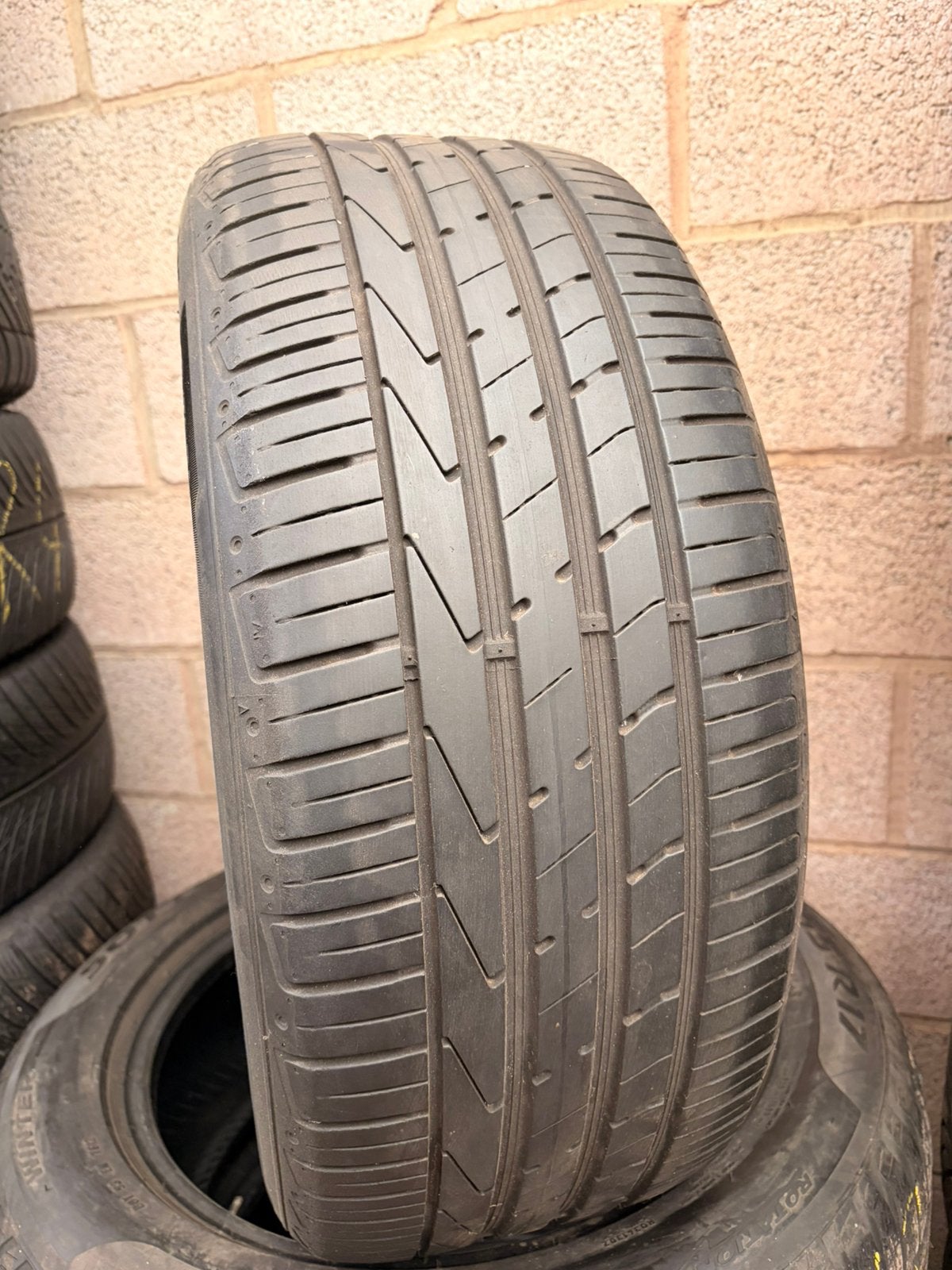 235 55r17 Hankook avec montage et équilibrage, Enlèvement, Utilisé