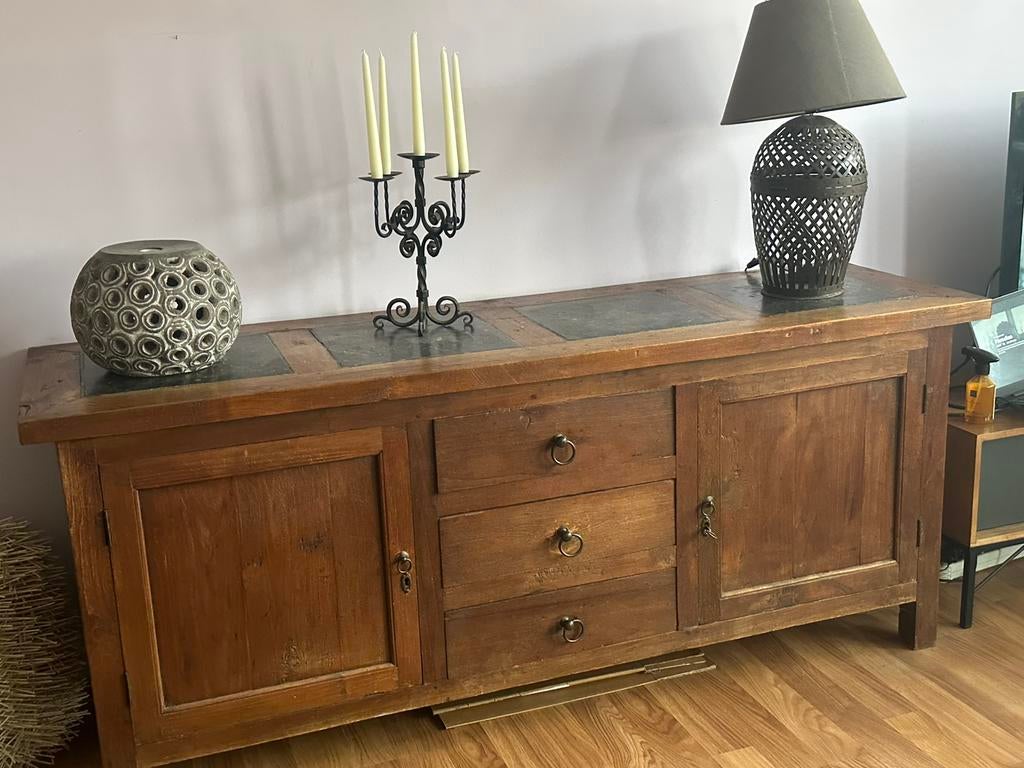 Buffet teck avec plateau en pierre bleue, Maison & Meubles, Armoires | Dressoirs, Comme neuf, Avec tiroir(s), Avec porte(s), Teck