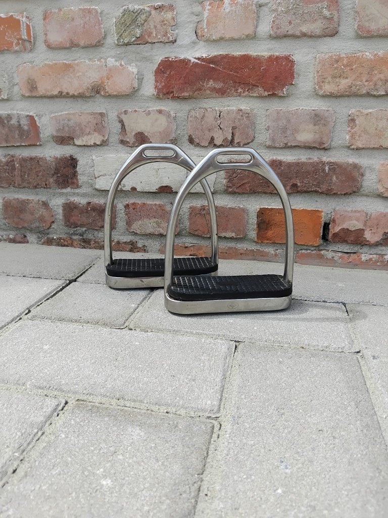 Stijgbeugels orgineel stübben, Ophalen, Antislip, Stübben, Stijgbeugels