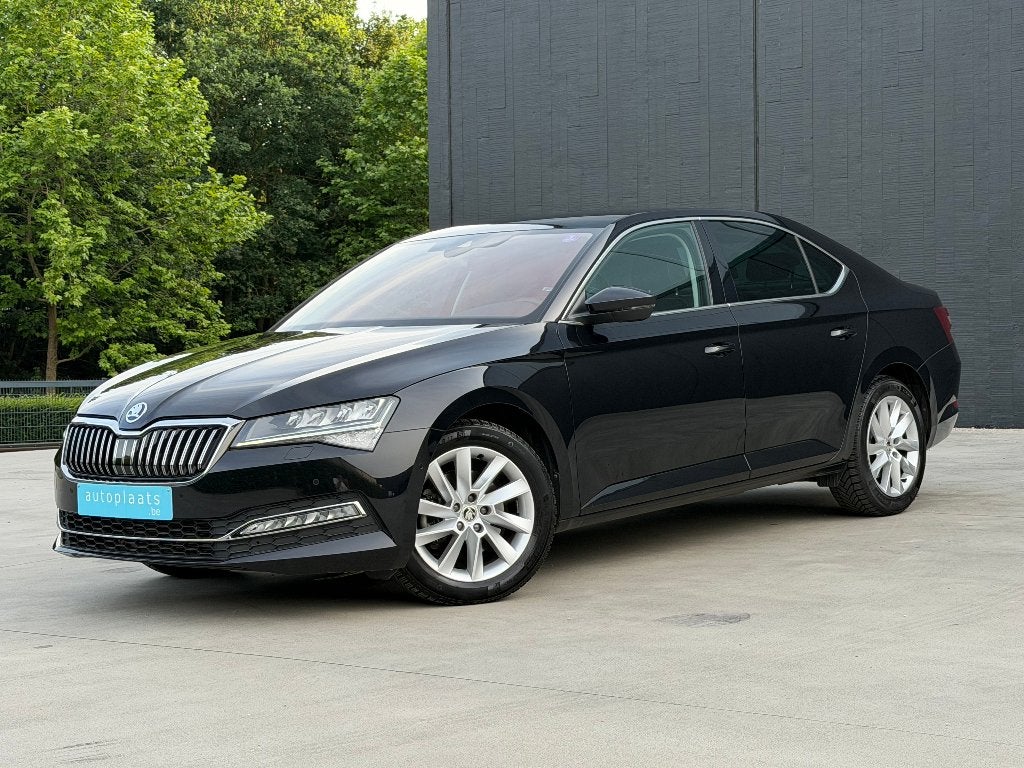Skoda Superb 2022 - 19862km Automaat Apple CarPlay Camera, Automaat, Dealer onderhouden, 1498 cc, USB