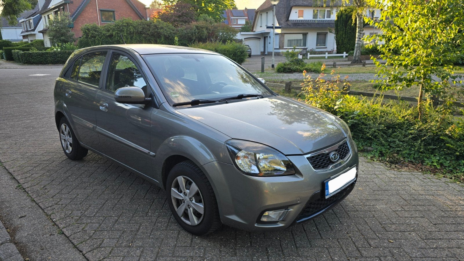 Kia Rio 1.4 Benzine, Autos, Kia, Particulier, Rio, ABS, Airbags, Air conditionné, Alarme, Climatisation automatique, Ordinateur de bord