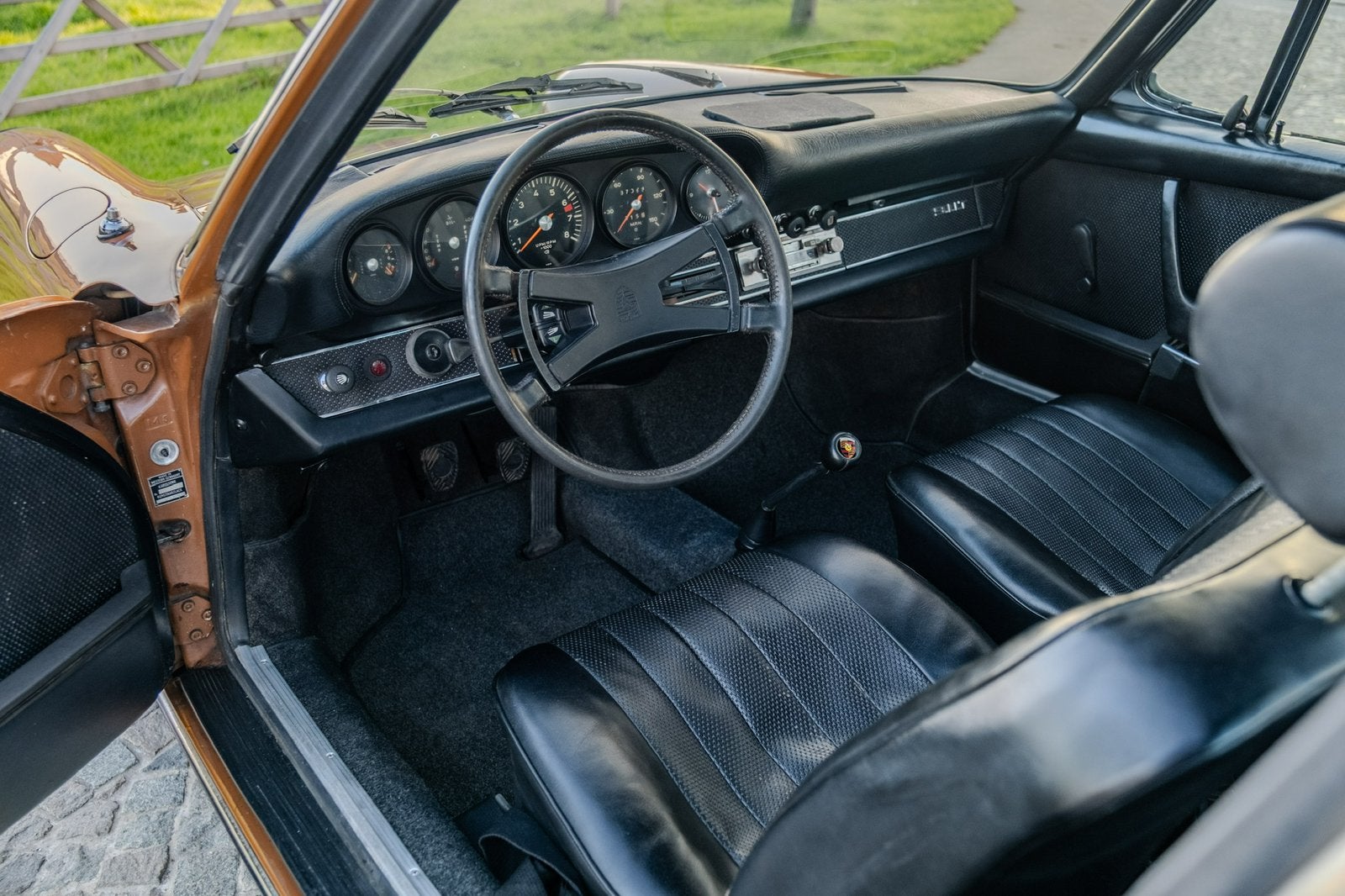 Porsche 911T Targa - 1969, Auto's, 4 zetels, Achterwielaandrijving, Zwart, Leder