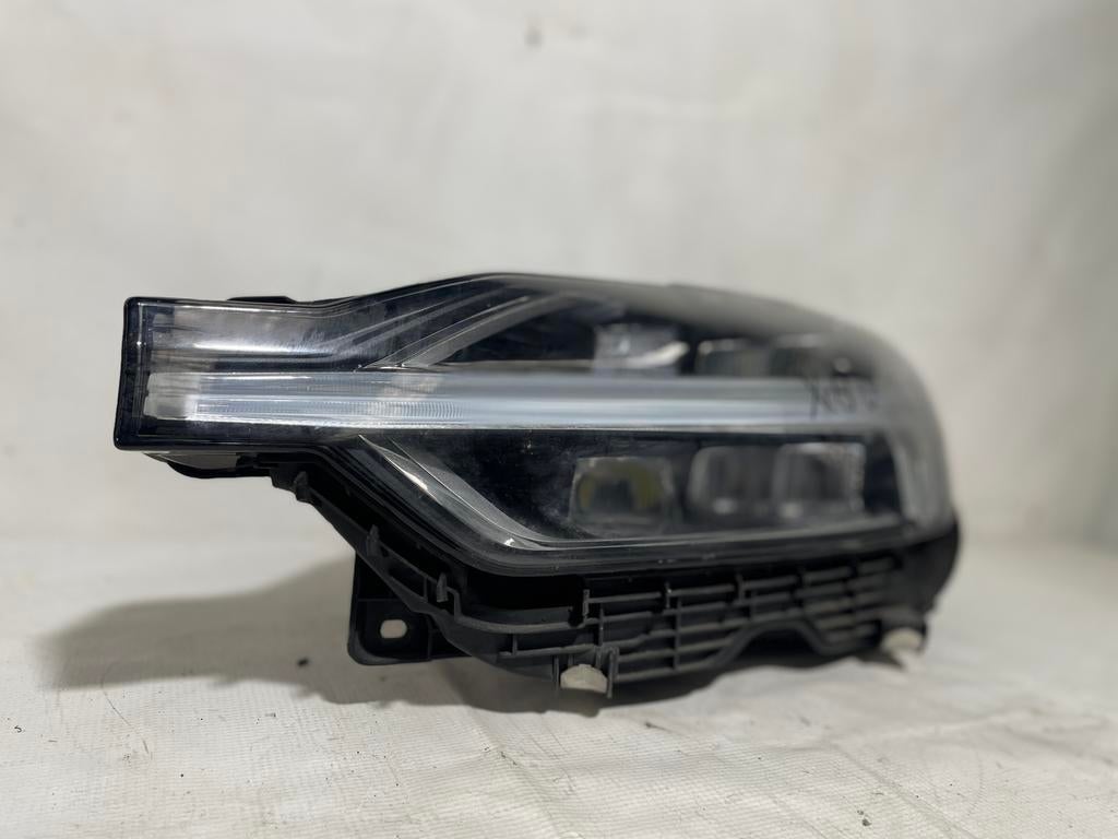 VOLVO XC60 31420417 LED-koplamp links, Ophalen, Gebruikt, Volvo