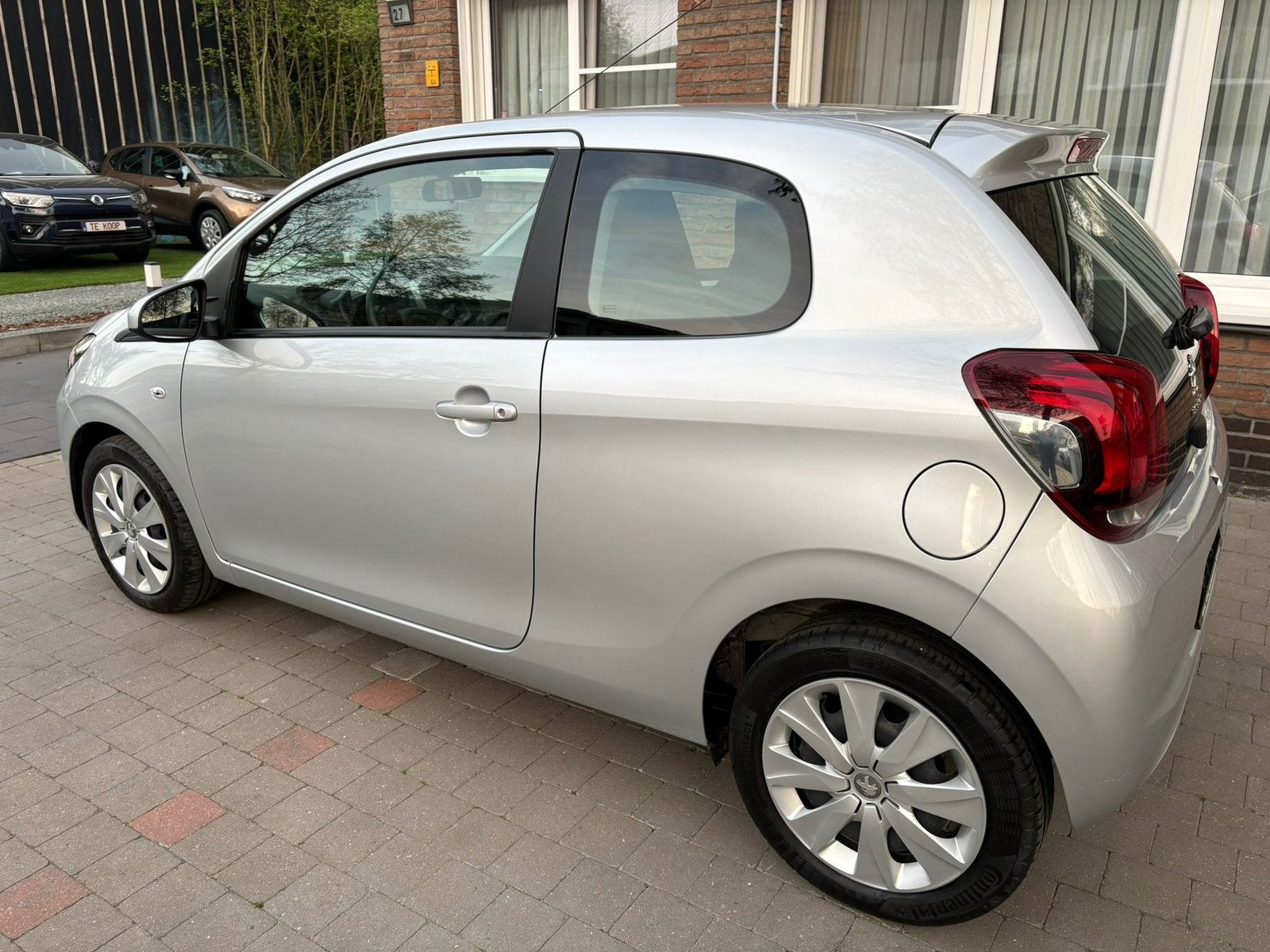 Peugeot 108 1.2i! Topstaat* Airco* 29000km* Garantie!, Auto's, Voorwielaandrijving, 4 zetels, Stof, 1199 cc