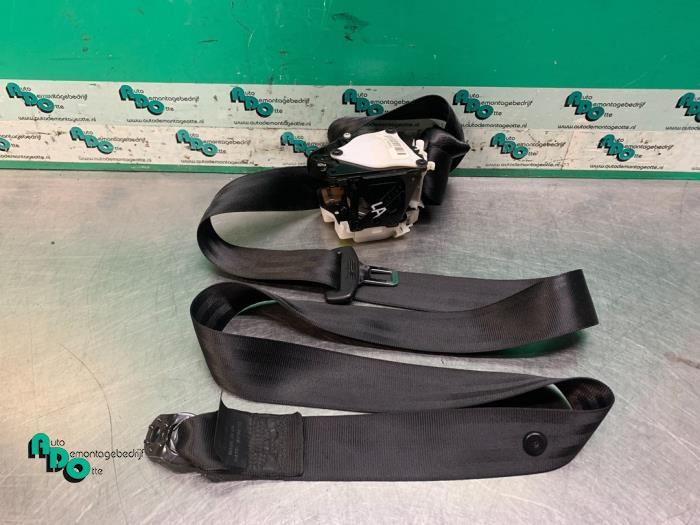 Ceinture de sécurité arrière gauche d'un Audi A4 (A4 01-), -, 3 mois de garantie, Audi, Utilisé