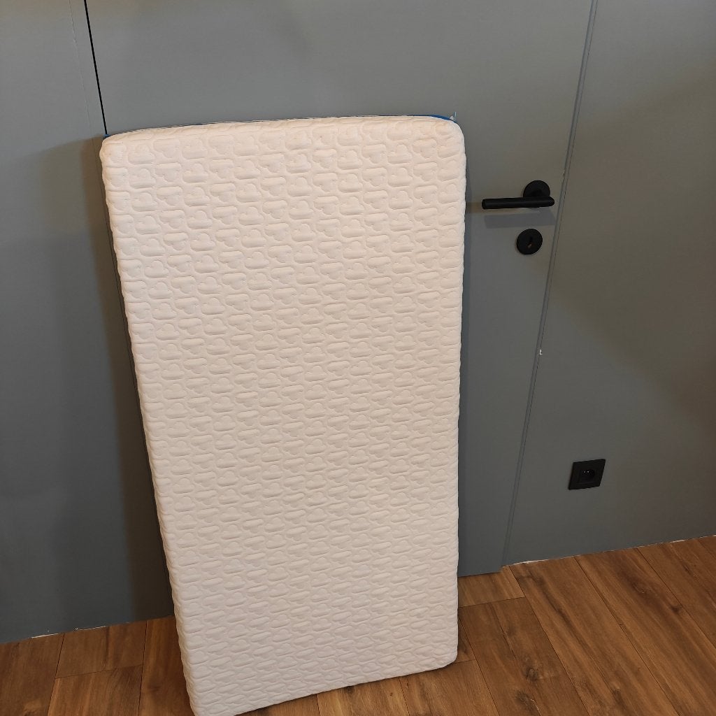 Aerosleep ledikant matras, Ophalen, Eenpersoons, Zo goed als nieuw, Overige maten