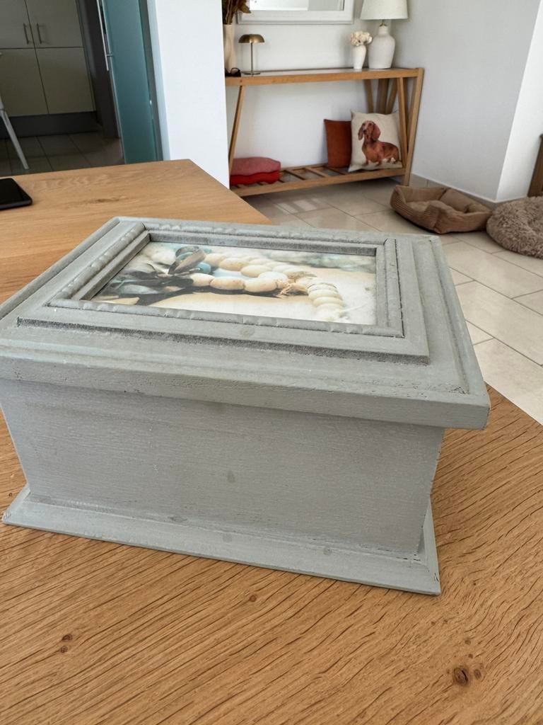 Houten kistje, Ophalen, Gebruikt