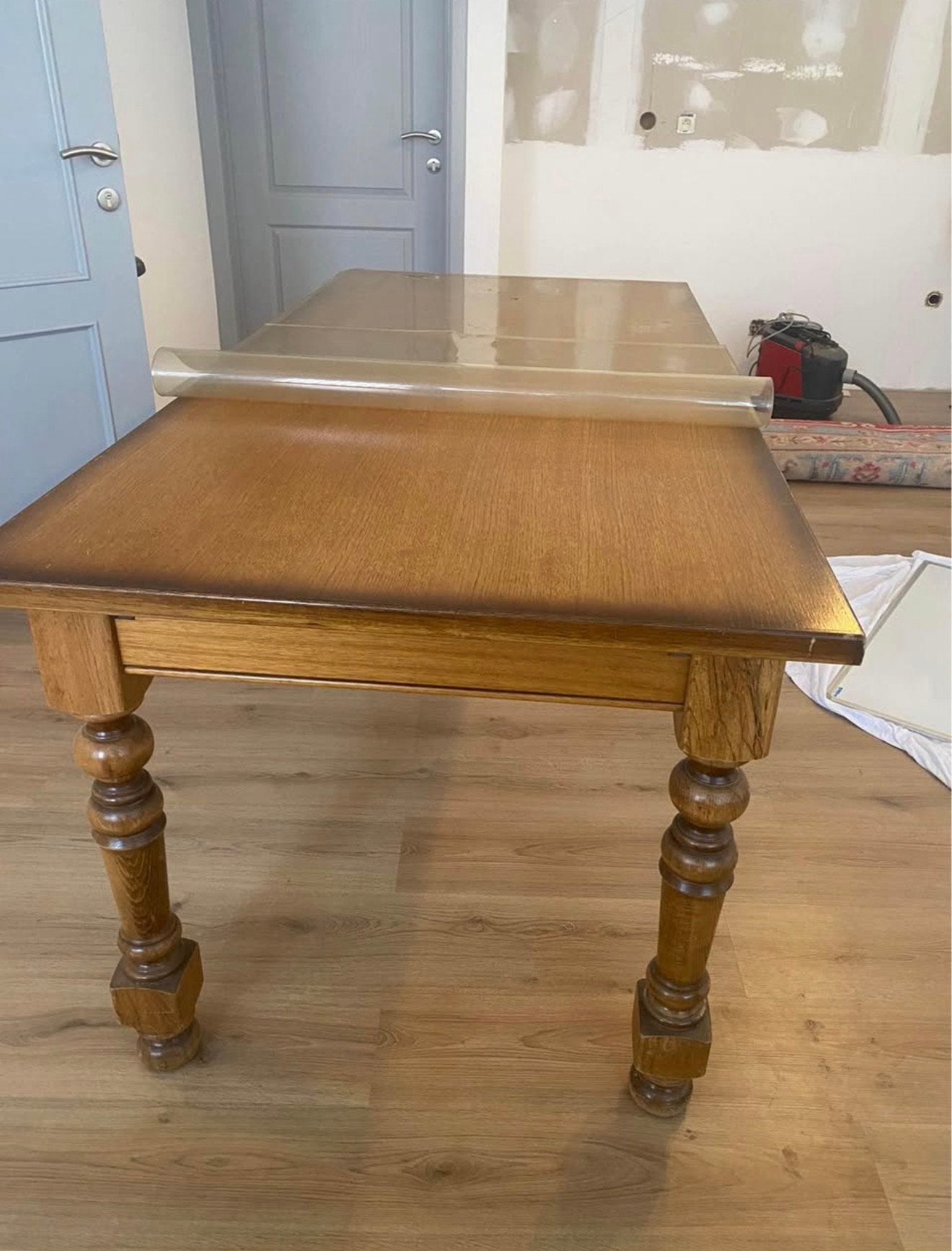 Tafel - table TE KOOP / A VENDRE, Enlèvement