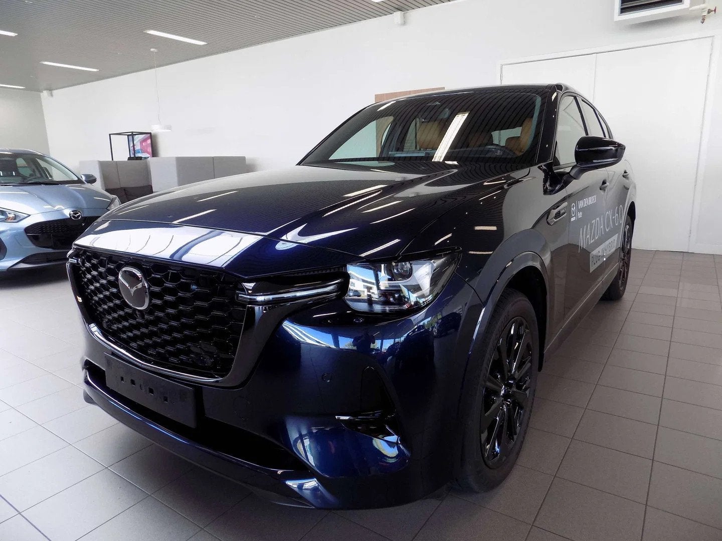 Mazda CX-60 2.5 e-Skyactiv PHEV AWD Homura Plus Demo!, Achat, Beige, Entreprise, Détection des panneaux routiers