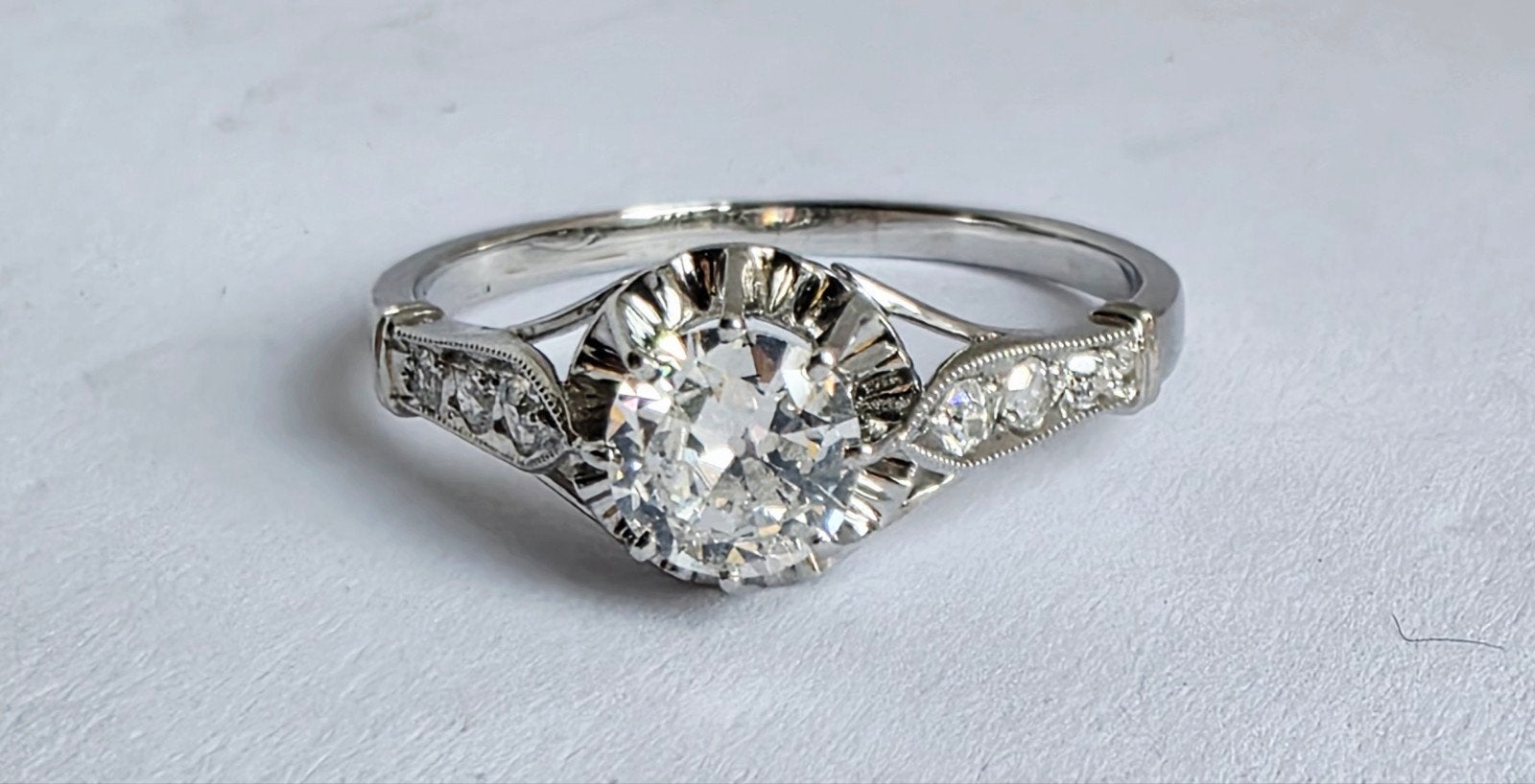 Solitaire platinum ring diamanten 0,58kt, Certificaat ALGT, Enlèvement ou Envoi, Comme neuf, Femme