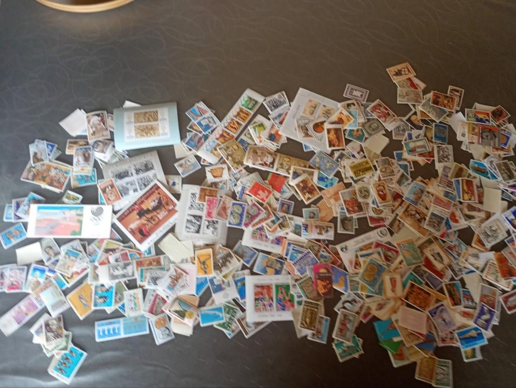 I7) joli lot de timbres neufs en Grèce, Enlèvement ou Envoi