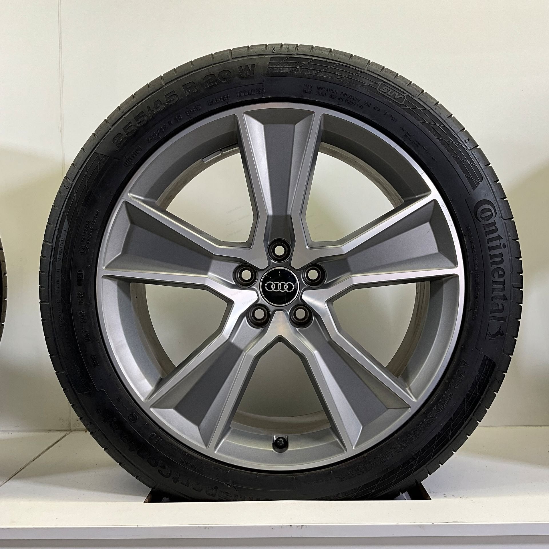AUDI SQ5 Q5 SET VELGEN + ZOMERBANDEN 20 INCH, Auto-onderdelen, Banden en Velgen, Gebruikt, 255 mm, -, -