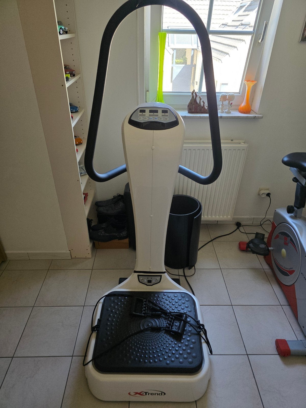 Xtrend LV-1000, Enlèvement, Plaque vibrante