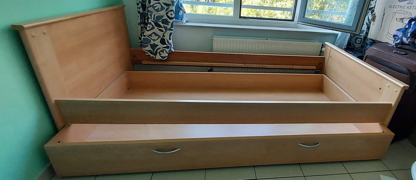 Bed, Huis en Inrichting, Ophalen, Zo goed als nieuw, 45 tot 65 cm, Minder dan 55 cm