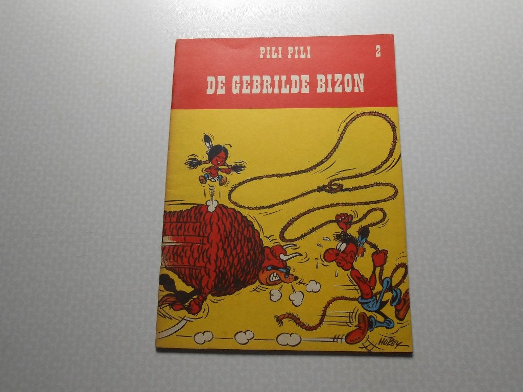 Pili - pili 2 De gebrilde bizon 1973. 1 ste druk., Boeken, Gelezen, Hurey, Eén stripboek, Ophalen of Verzenden