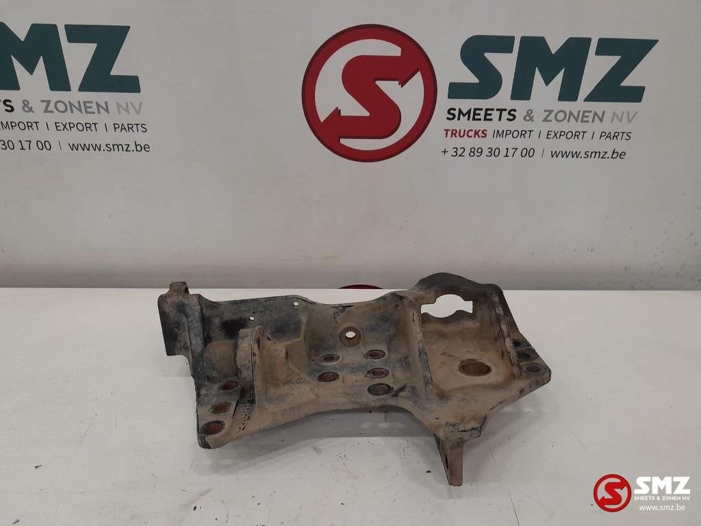 Occ frame uitbreidingsbeugel rechts vooraan Volvo, Gebruikt, Volvo, Ophanging en Onderstel