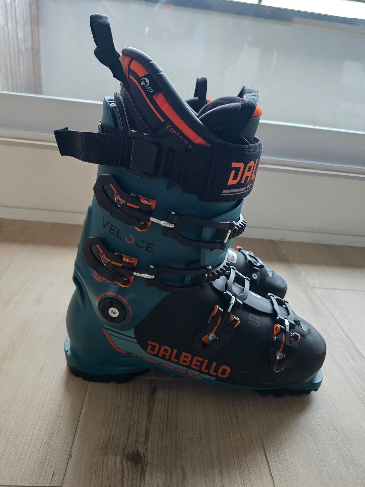 Dalbello Veloce 130 MV taille 45 - Comme neuf, Enlèvement, Comme neuf, Ski, Chaussures