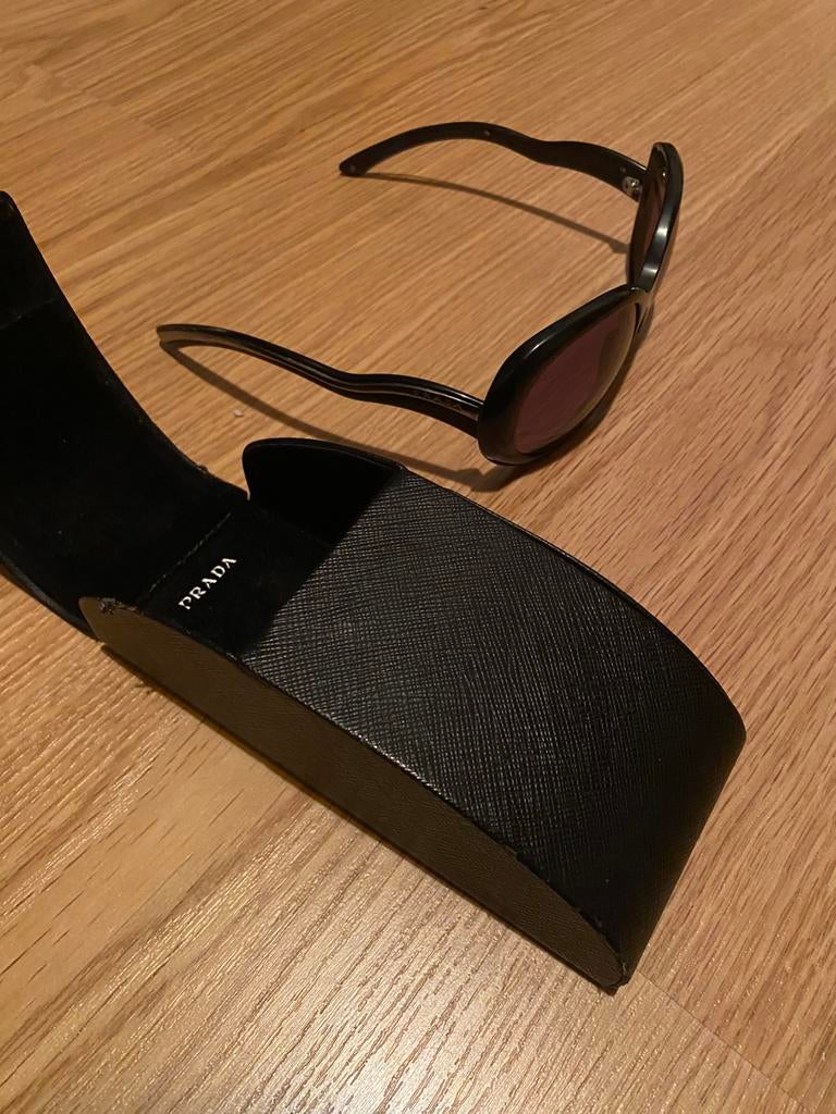 Zonnebril prada met de sterkte 1.75, Ophalen, Zo goed als nieuw, Zonnebril, Prada