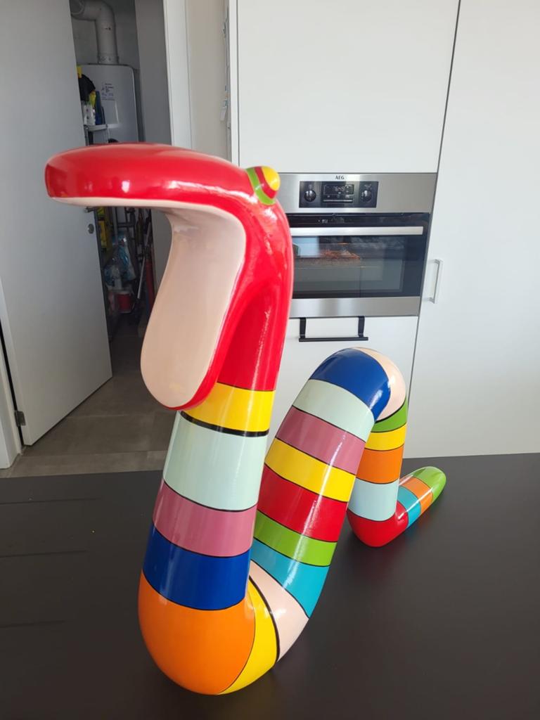Kleurrijke snake, Enlèvement