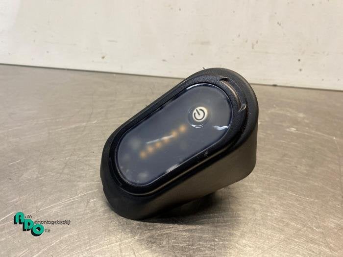 Eclairage intérieur arrière d'un Citroen Berlingo (Berling, -, 3 mois de garantie, Utilisé, -