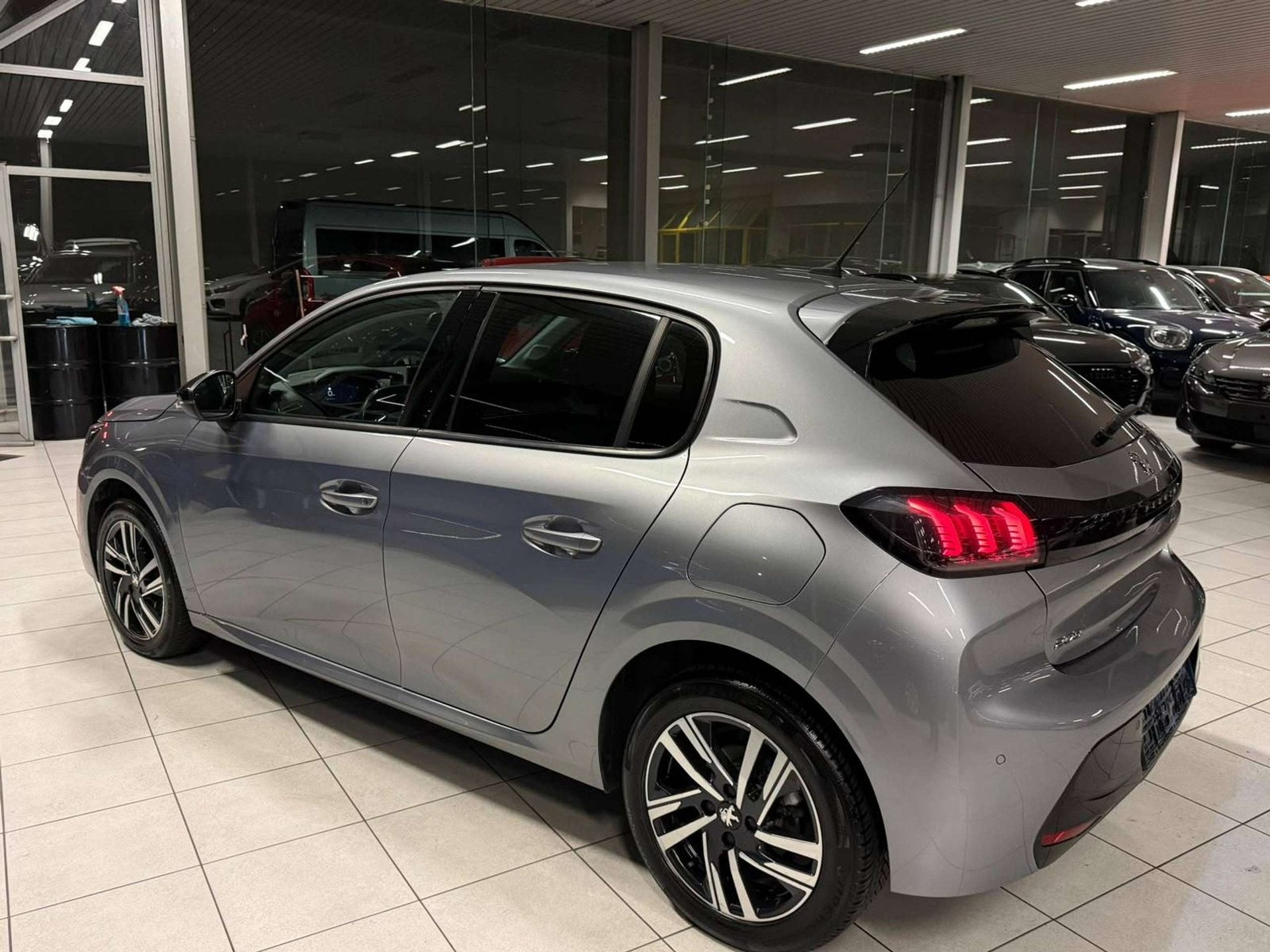 Peugeot 208 1.5HDi 75kW Euro 6d-ISC-FCM, Auto's, Voorwielaandrijving, 75 kW, Gebruikt, Euro 6