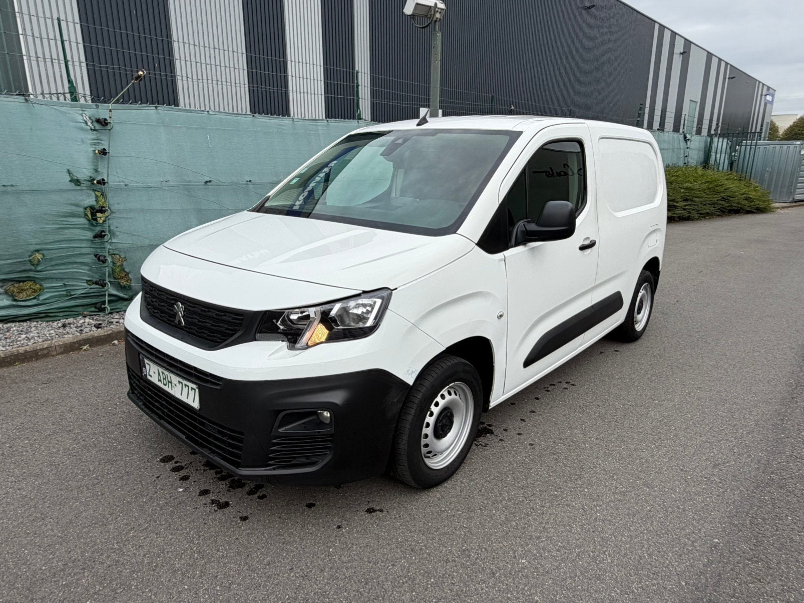 Peugeot Partner 2019 1.5 HDI 195.000km 75PK navi airco cam, Auto's, Euro 6, Bedrijf, Diesel, 55 kW