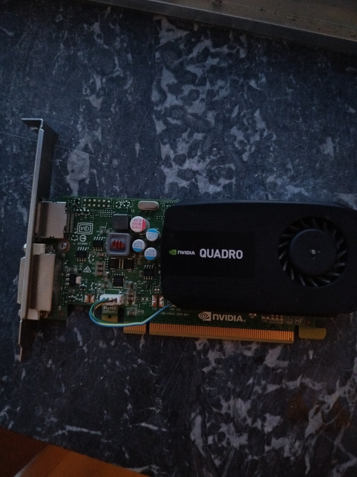 Nvidia videokaart quadro 420, Computers en Software, Videokaarten, Ophalen of Verzenden, Refurbished, Nvidia, DVI
