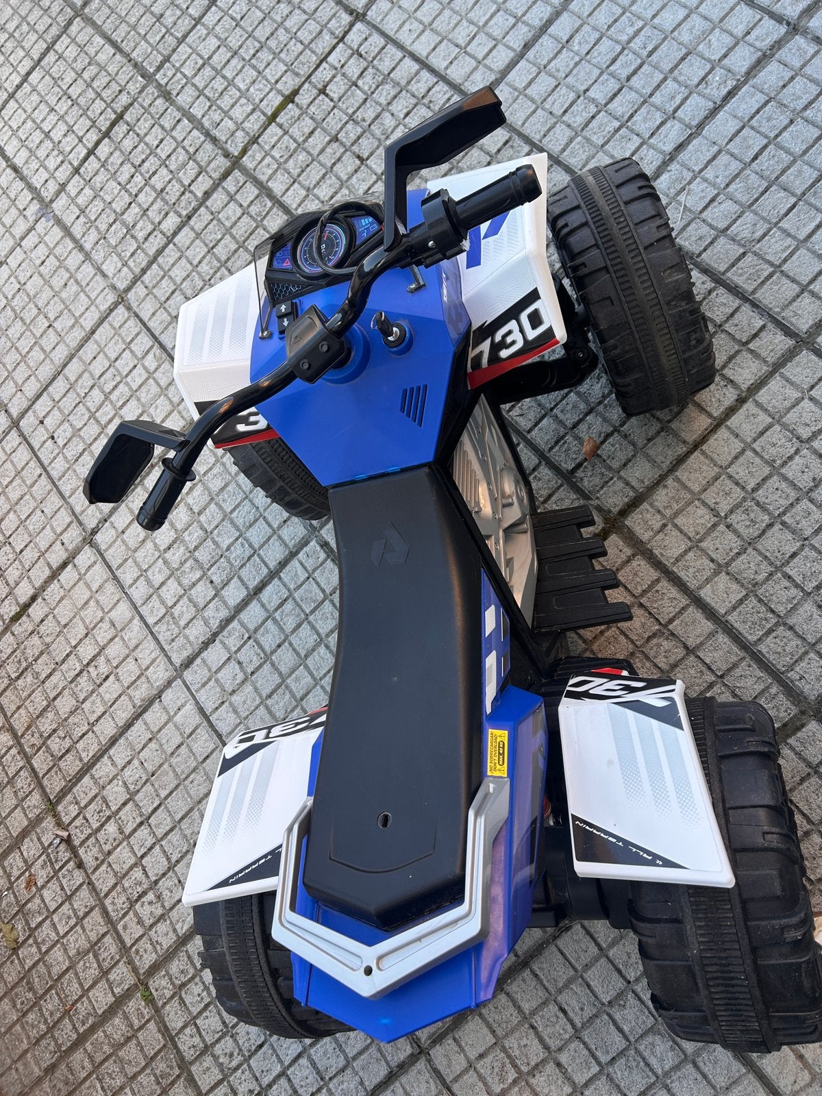 Quad Kid Rage 12v Injusa, Motoren, 11 kW of minder, 1 cilinder, 0 cc