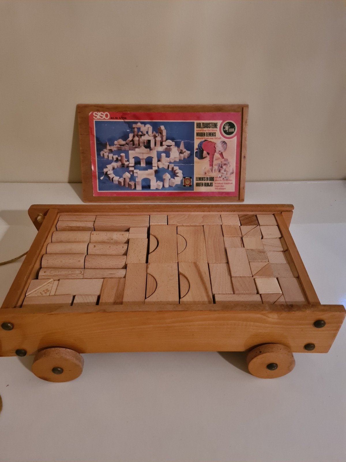 Houten speelgoed in prima conditie, Enlèvement