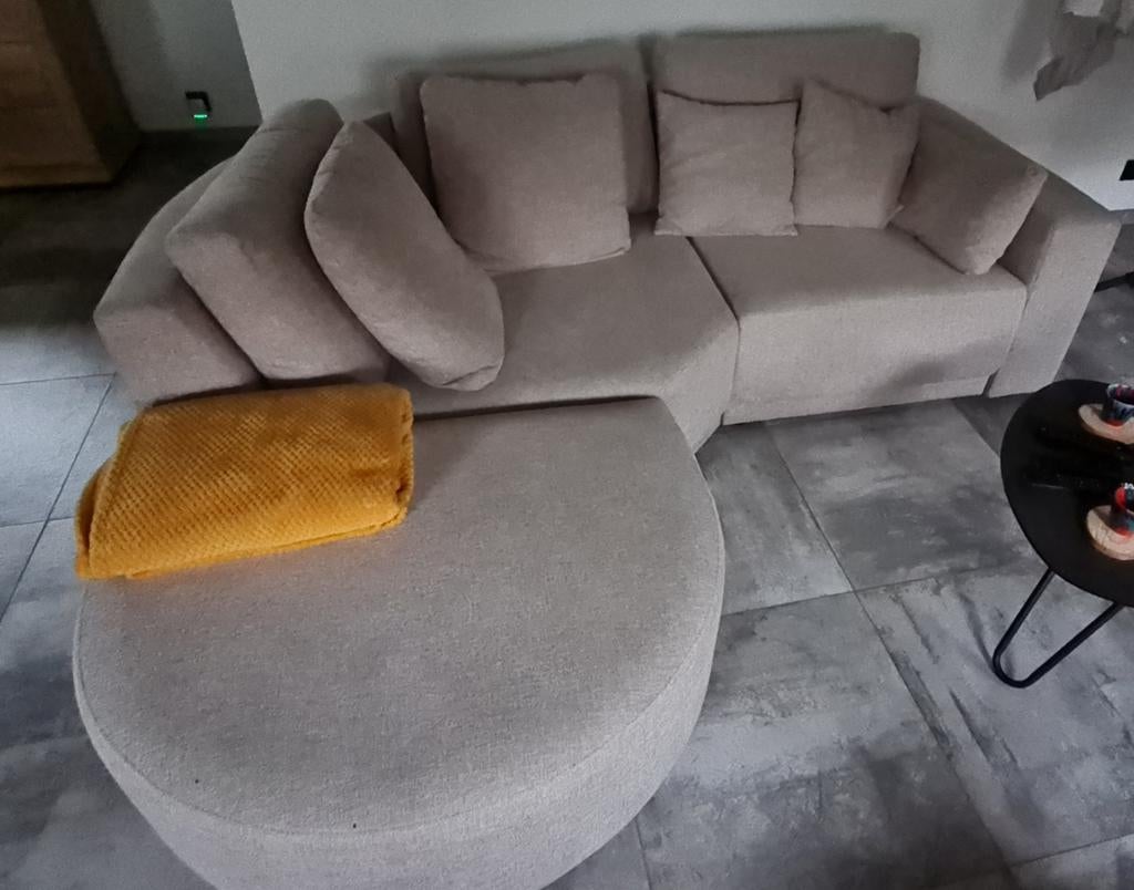 Salon met  pocketveren van Belgische makelij, Ophalen