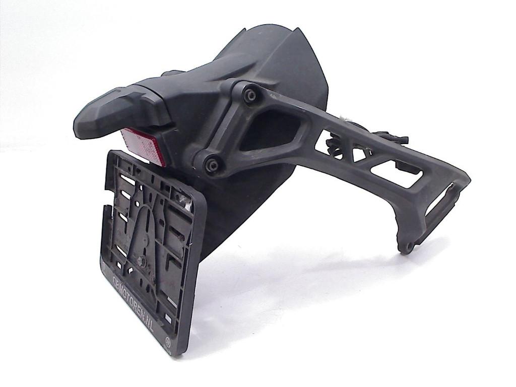PORTE PLAQUE D'IMMATRICULATION Niken GT 2021- (MXT850D), Dhr. S. di Majo, Utilisé, Info@cama-motorparts.nl, P.J. Troelstraweg 8 8
3144 CX  MAASSLUIS, NL