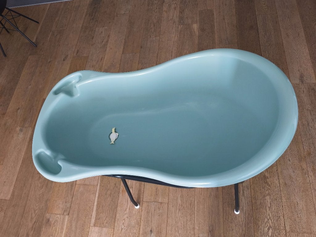 Babybadje + standaard, Ophalen, Gebruikt, Badje, Standaard