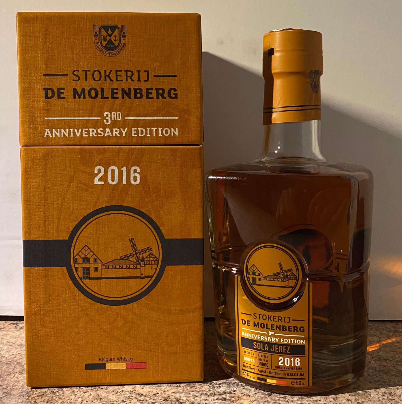 De Molenberg 2016, Ophalen of Verzenden, Zo goed als nieuw