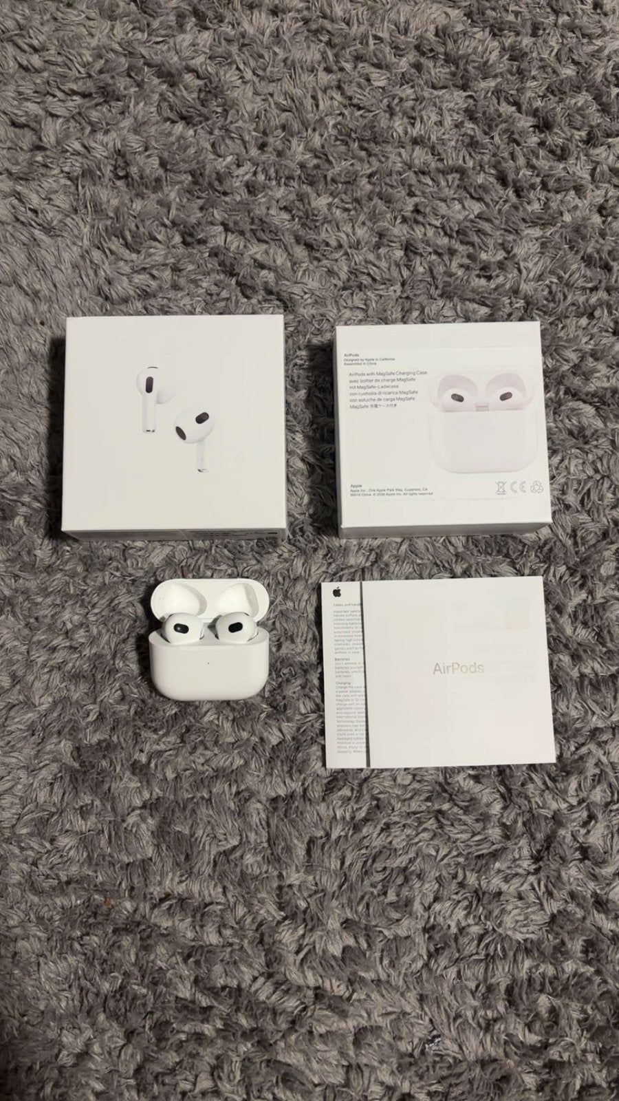Airpods, Ophalen of Verzenden, Zo goed als nieuw, Apple