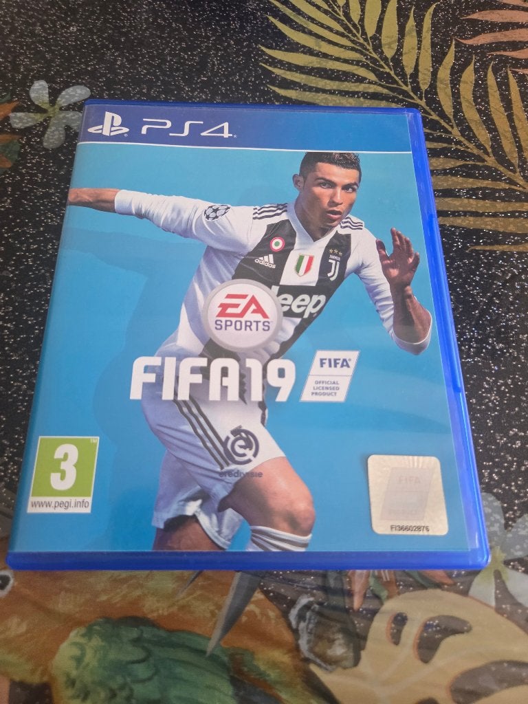 Jeu ps4 fifa 19, Consoles de jeu & Jeux vidéo, Jeux | Sony PlayStation 4, Enlèvement, Comme neuf