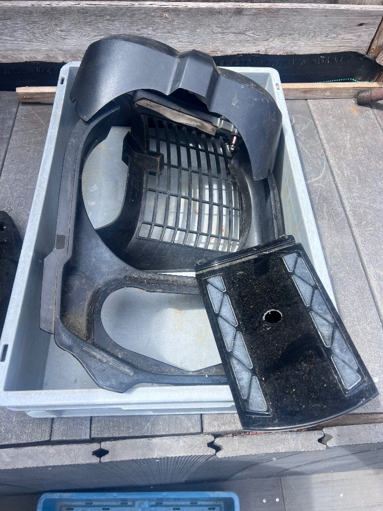 Yamaha 125 TDR Compleet papier voor onderdelen, Motoren, Ophalen