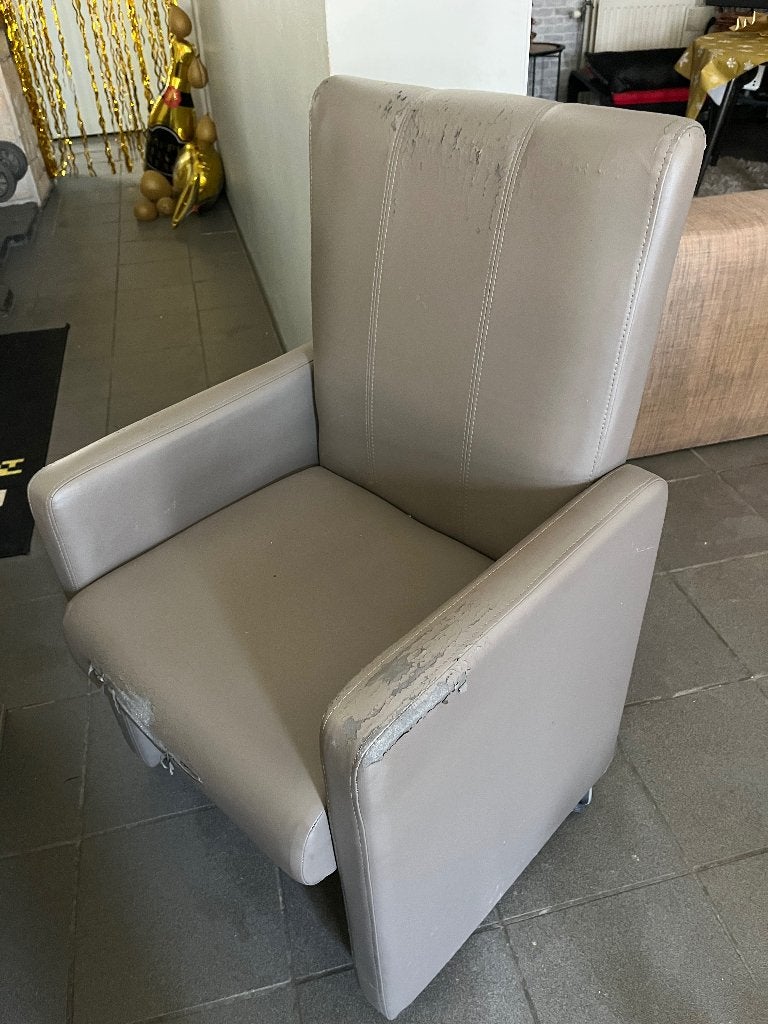 Eetkamerstoel GRATIS - 6 Stuks, Ophalen, Overige materialen, Gebruikt, Bruin